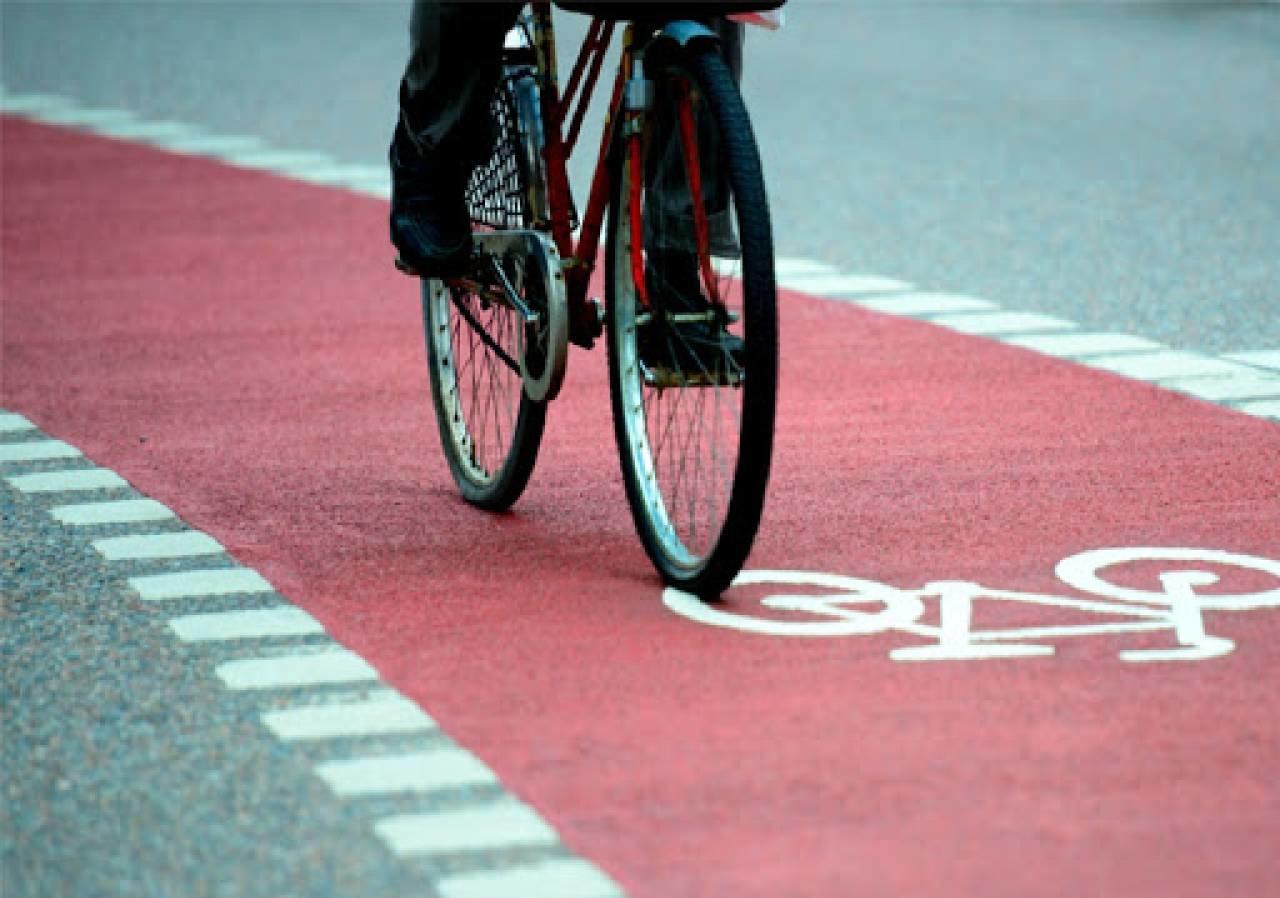 Immagine di copertina per  Procedura aperta per l�affidamento dei LAVORI DI REALIZZAZIONE TRATTO DI PISTA CICLABILE T02A E T02B TRA VIA PATUZZA E VIA MATTEI A NUVOLERA CUP: G91B20000550005   CIG: 92653676B9